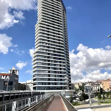 Διαμέρισμα Secured Lux 2 + 1 - Gym, Sauna & Parking Κωνσταντινούπολη