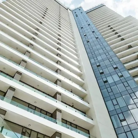 Secured Lux 2 + 1 - Gym, Sauna & Parking Istanbul