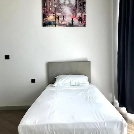 Secured Lux 2 + 1 - Gym, Sauna & Parking